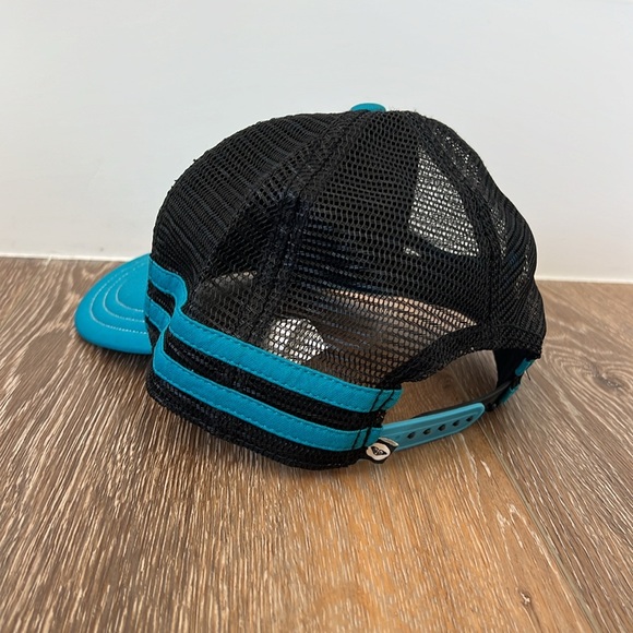 Blue Roxy Trucker Hat! - Picture 2 of 2